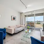 Latitudes 1 Bedroom דירה