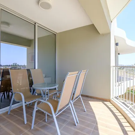 דירה Latitudes 1 Bedroom Meneou