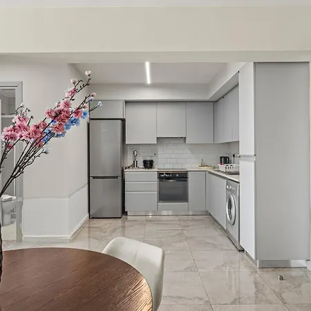 Latitudes 1 Bedroom Апартаменты *