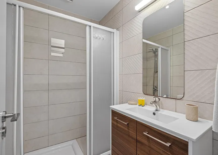 Latitudes 1 Bedroom Apartmán Meneou