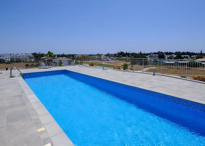 Latitudes 1 Bedroom *