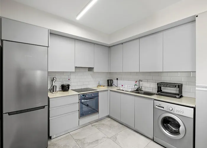 Latitudes 1 Bedroom *